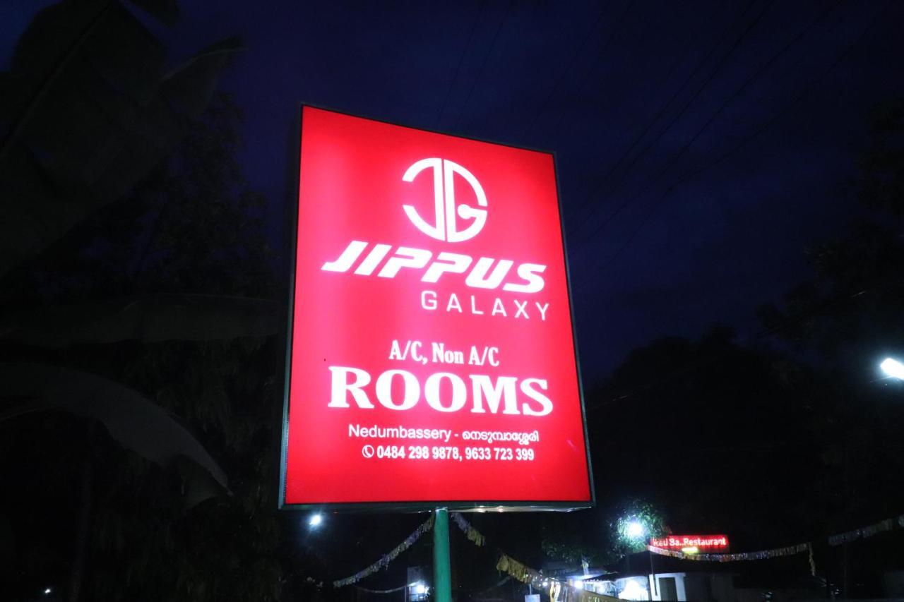 Jippus Galaxy Budget Air Port Hotel Kochi Exterior foto